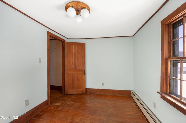 26 Elm Street, Warrensburg, NY 12885