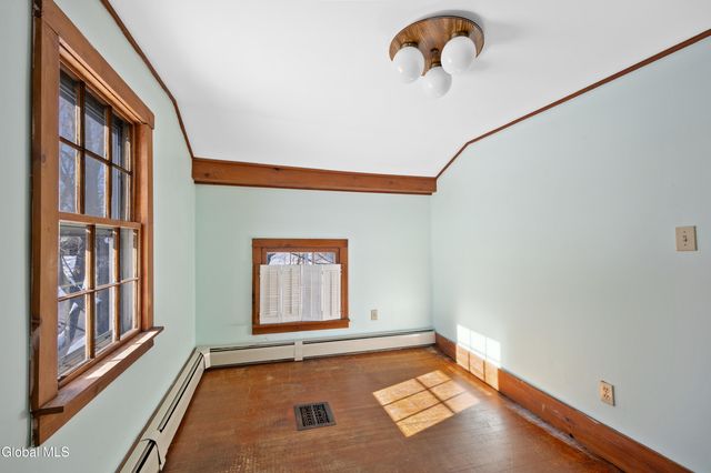 26 Elm Street, Warrensburg, NY 12885