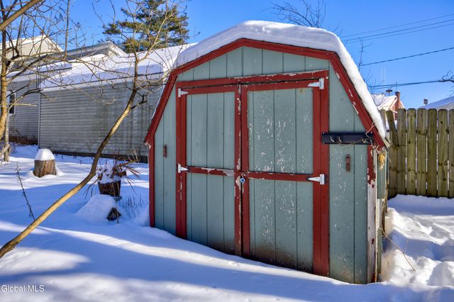 26 Elm Street, Warrensburg, NY 12885