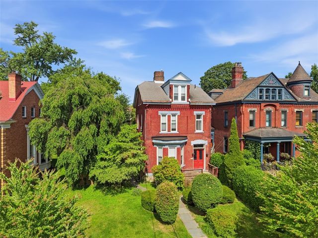 410 S Pacific Ave, Friendship Park, PA 15224