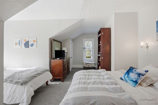 410 S Pacific Ave, Friendship Park, PA 15224