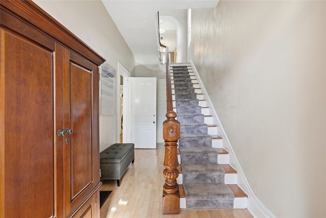 410 S Pacific Ave, Friendship Park, PA 15224