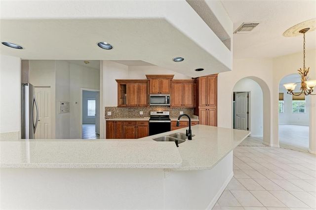 7023 CHICKASAW BAYOU ROAD, Bradenton, FL 34203
