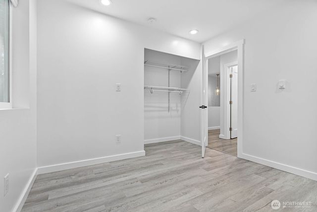 8 White Mountain Lane, Bellingham, WA 98229