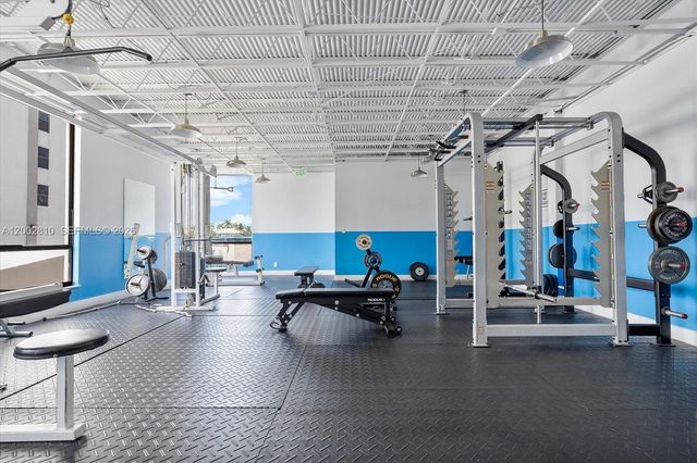 1500 S Ocean Dr 4F, Hollywood, FL 33019