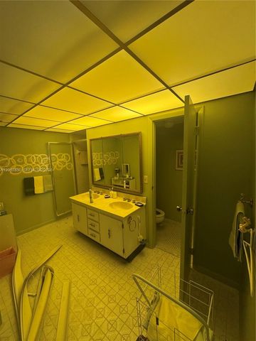 1500 S Ocean Dr 4F, Hollywood, FL 33019