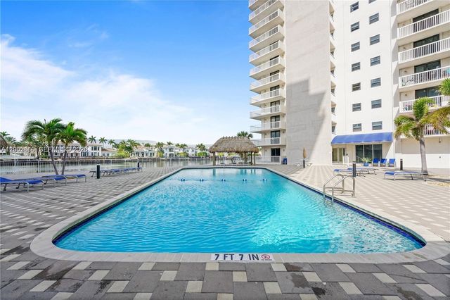 1500 S Ocean Dr 4F, Hollywood, FL 33019