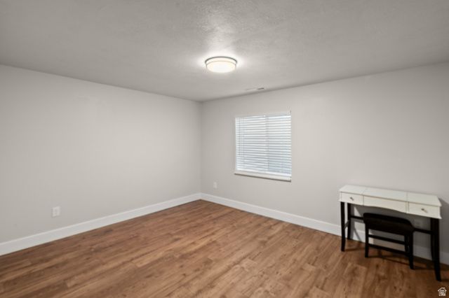 1168 W TIVOLI WAY, Syracuse, UT 84075