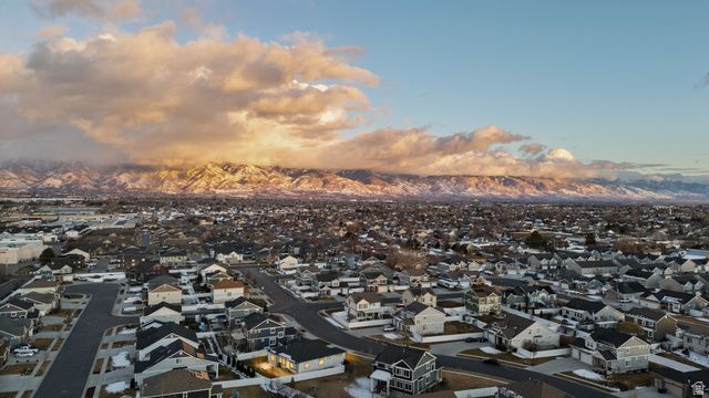 1168 W TIVOLI WAY, Syracuse, UT 84075