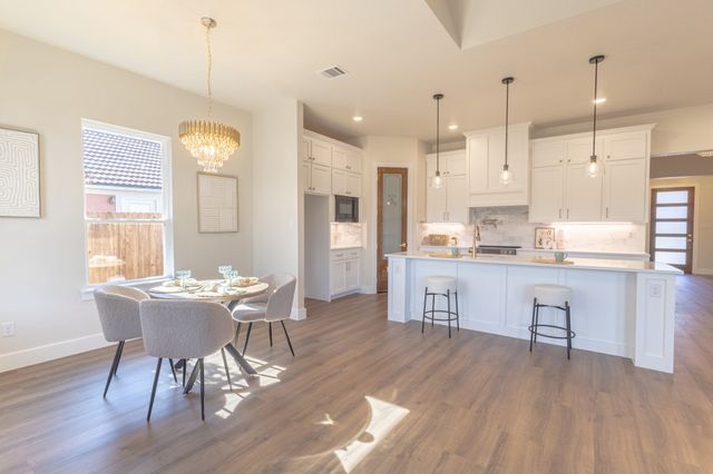 1444 Long Avenue, River Oaks, TX 76114