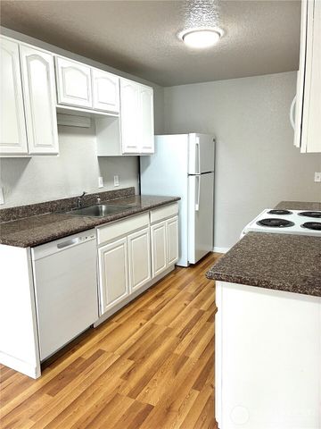 15409 9th Avenue SW, Burien, WA 98166