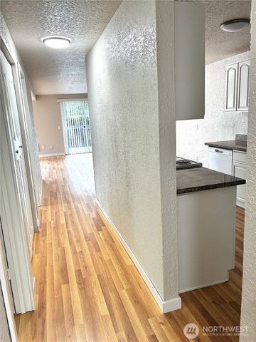 15409 9th Avenue SW, Burien, WA 98166