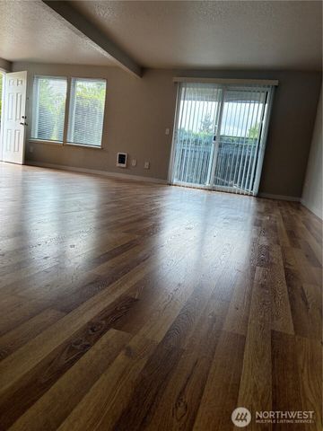 15409 9th Avenue SW, Burien, WA 98166