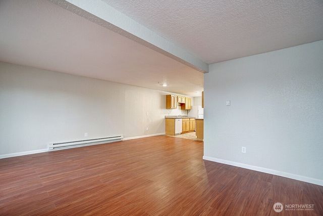 15409 9th Avenue SW, Burien, WA 98166