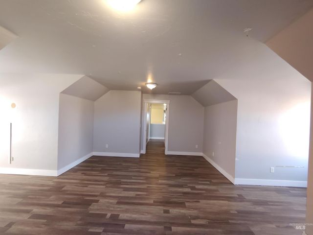 8125 S Legolas Pl, Boise, ID 83709