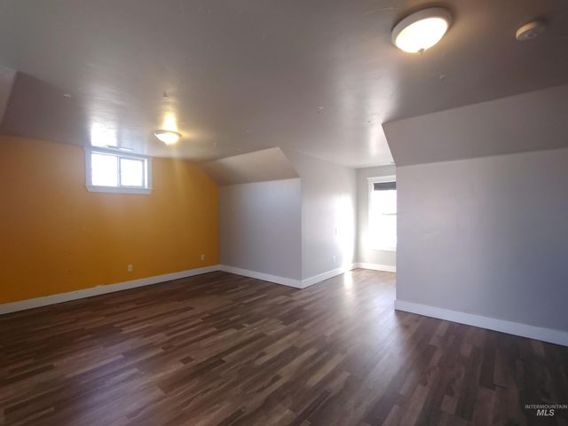 8125 S Legolas Pl, Boise, ID 83709