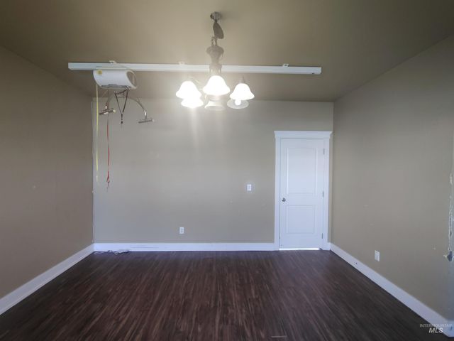 8125 S Legolas Pl, Boise, ID 83709