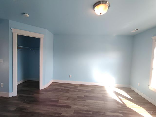 8125 S Legolas Pl, Boise, ID 83709
