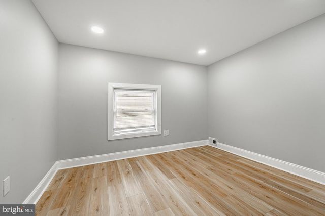 703 WALNUT ST, Pottstown, PA 19464