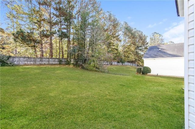 1522 Edgemoor Lane, Douglasville, GA 30134