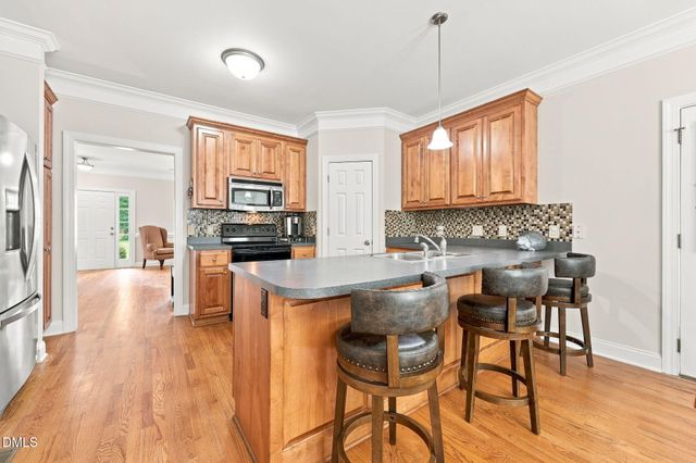 552 Contender Drive, Clayton, NC 27520