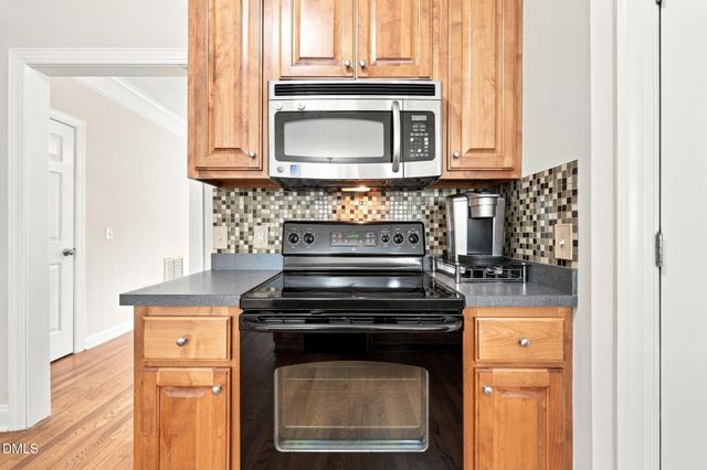 552 Contender Drive, Clayton, NC 27520
