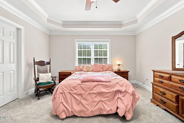 552 Contender Drive, Clayton, NC 27520
