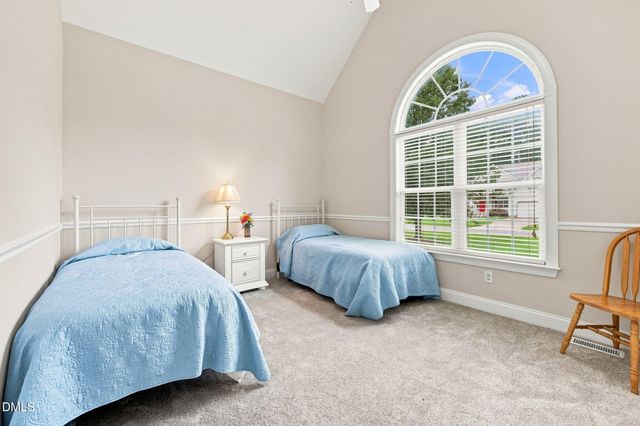 552 Contender Drive, Clayton, NC 27520
