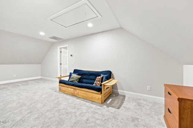 552 Contender Drive, Clayton, NC 27520