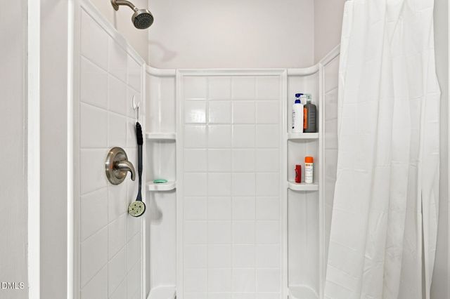 552 Contender Drive, Clayton, NC 27520