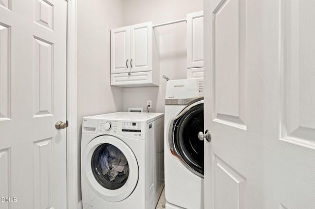 552 Contender Drive, Clayton, NC 27520