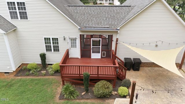 552 Contender Drive, Clayton, NC 27520