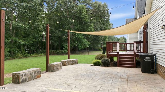 552 Contender Drive, Clayton, NC 27520