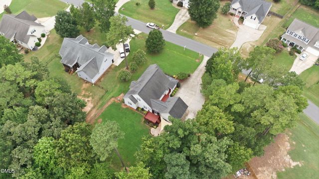 552 Contender Drive, Clayton, NC 27520