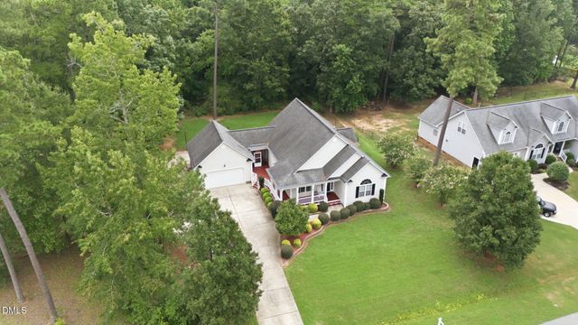 552 Contender Drive, Clayton, NC 27520