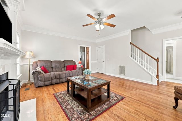 552 Contender Drive, Clayton, NC 27520