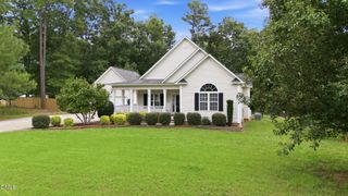 552 Contender Drive, Clayton, NC 27520