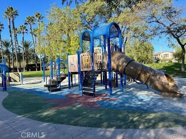 15 Ballard 90, Irvine, CA 92602
