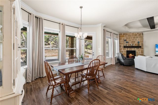 663 Private Road 1712, Mico, TX 78056