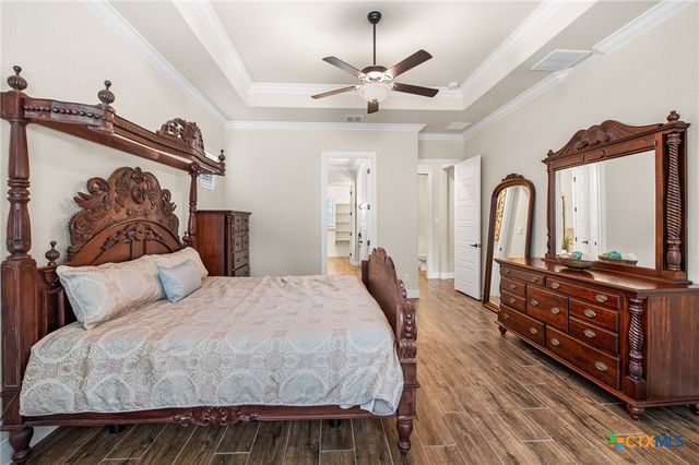 663 Private Road 1712, Mico, TX 78056