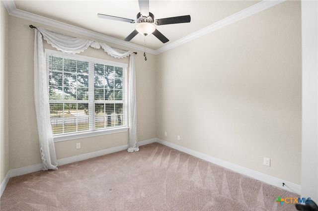 663 Private Road 1712, Mico, TX 78056