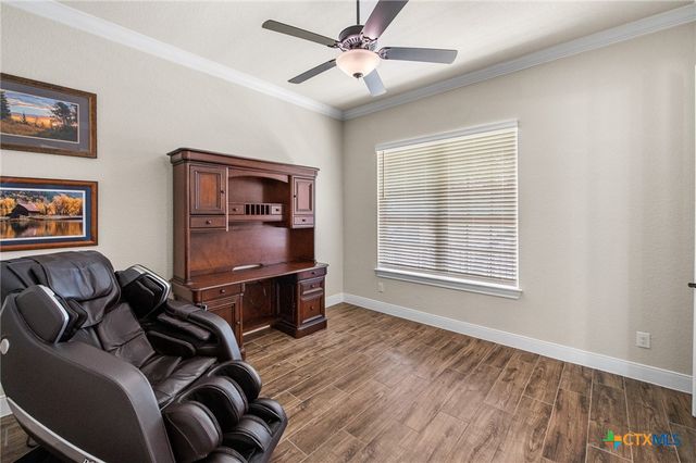 663 Private Road 1712, Mico, TX 78056