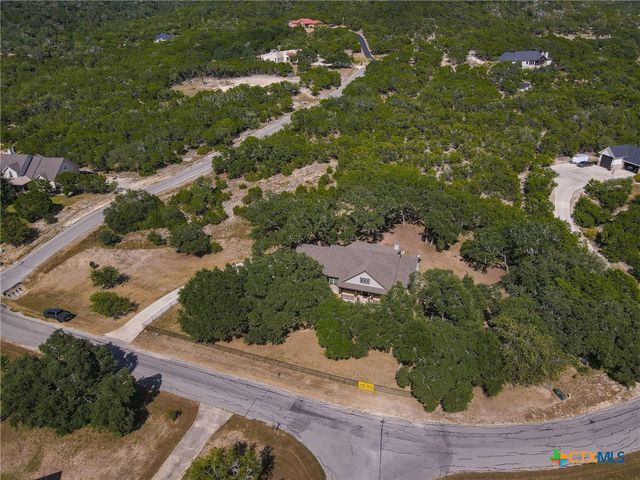 663 Private Road 1712, Mico, TX 78056