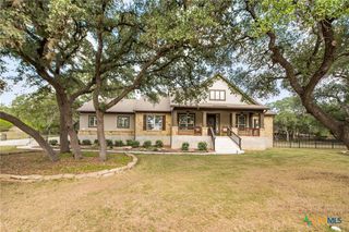 663 Private Road 1712, Mico, TX 78056