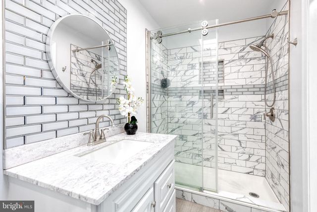 112 N DECKER AVE, Baltimore, MD 21224