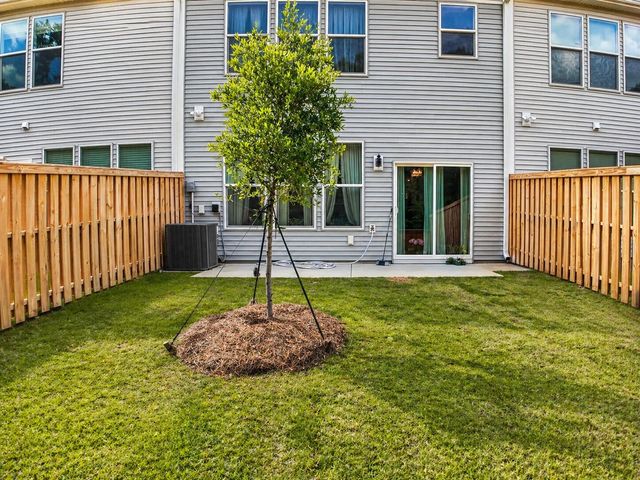 126 Brown Swiss Circle, Summerville, SC 29483