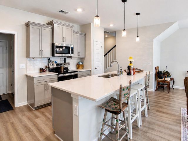 126 Brown Swiss Circle, Summerville, SC 29483