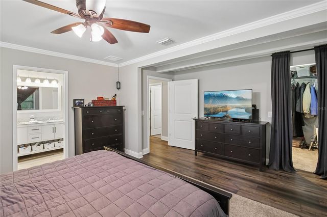1872 HUNT LANE, Clearwater, FL 33764