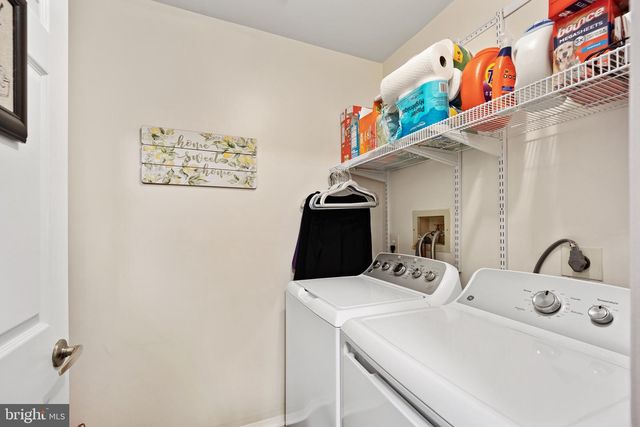 202-B ARROWWOOD CT, Mount Laurel, NJ 08054