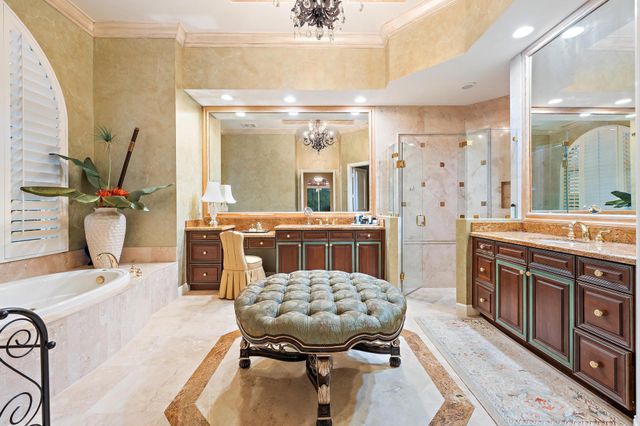 7525 Hawks Landing Drive, West Palm Beach, FL 33412